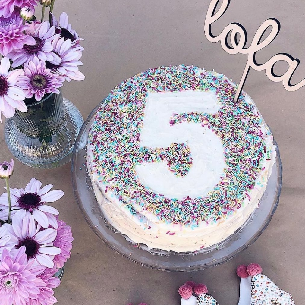 Script Cake Topper