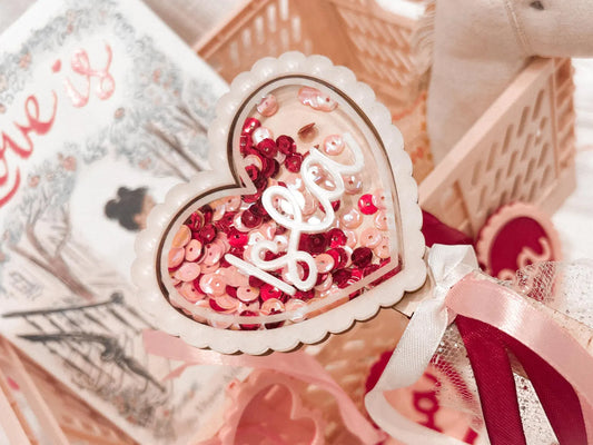 Valentine’s Day shaker wand